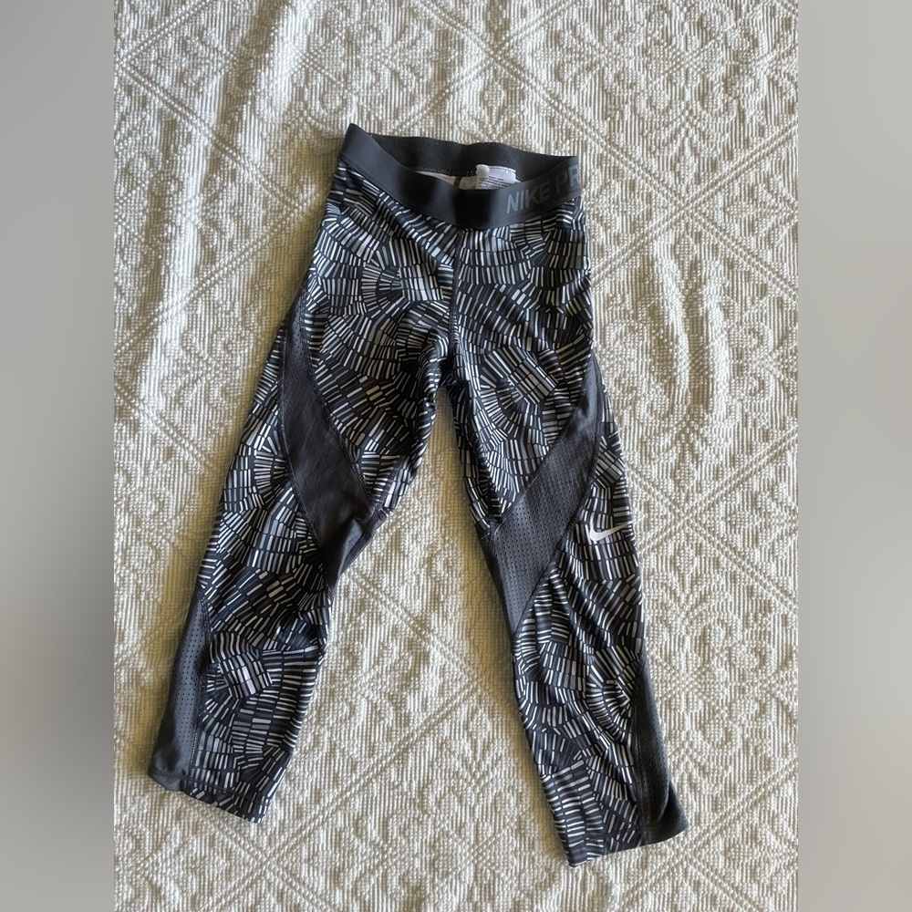 Nike Kids Geometric Black and White Leggings